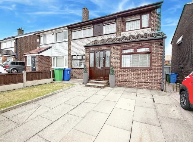 Higher Lomax Lane, Heywood, OL10, photo 1