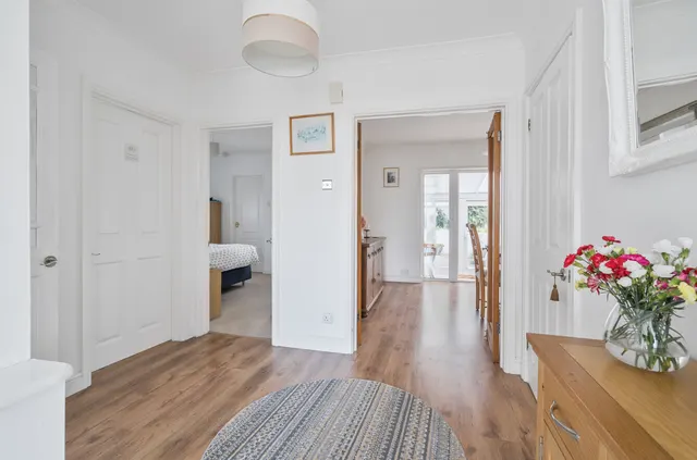 Peters Crescent, Marldon, TQ3
