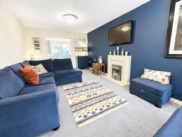 Castleton Grove, Haverfordwest, SA62, photo 3