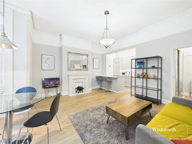 Sunningfields Road, Hendon, London, NW4, photo 1