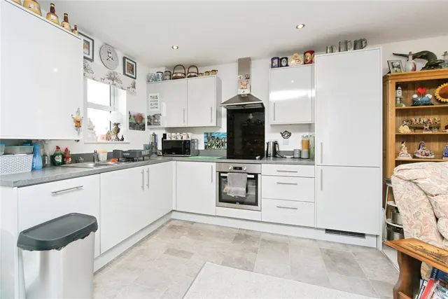 Trinity Avenue, Llandudno, LL30, photo 2