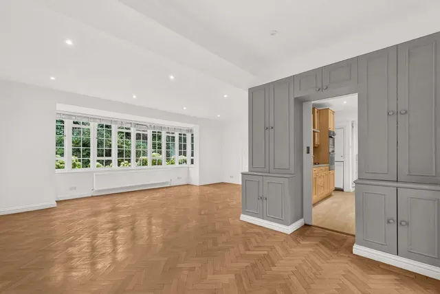 Photo 2 — Regal Lane, Primrose Hill, London, NW1 7TH