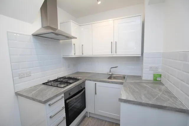 Hillfields Avenue, Fishponds, BS16, photo 2