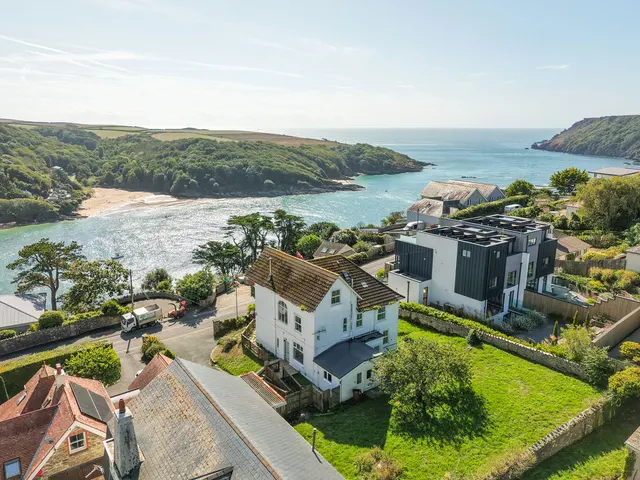 Devon Road, Salcombe, photo 2