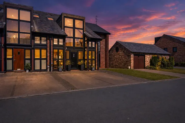 Culcheth Hall Farm Barns Withington Avenue, Culcheth, Warrington, WA3 4AN, photo 1
