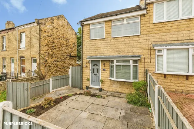 Chaster Street, Batley, WF17, photo 1