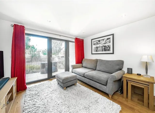 Eythorne Road, Oval, SW9, photo 1