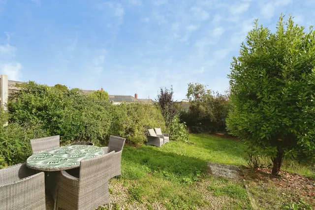 Fairmead, Cam, GL11, photo 2