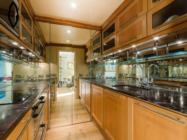 Porchester Square, Bayswater, W2, photo 3