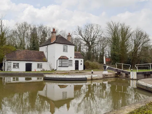 Hatton Bottom Lock, Warwick, CV35, photo 1