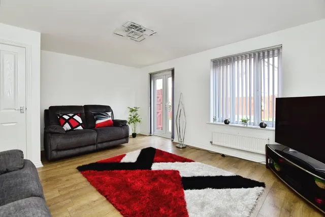 Photo 3 — Burtree Drive, STOKE-ON-TRENT, Staffordshire, ST6