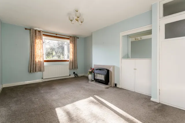 Ravenswood Avenue, The Inch, EH16, photo 2
