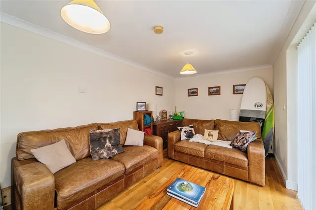 Castle Close, Roch, SA62, photo 3