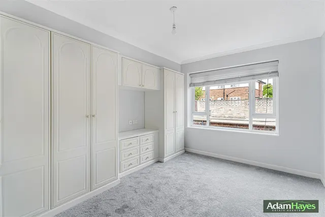 Northwood Gardens, North Finchley, N12, photo 3