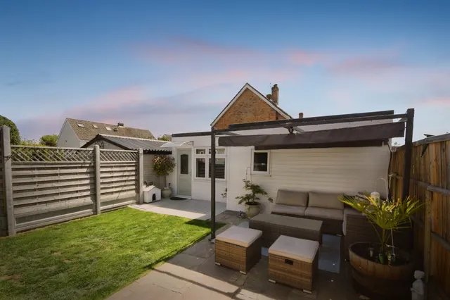 Photo 3 — Heath Road, Ramsden Heath, Billericay