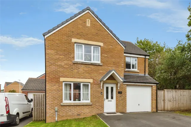 Maes Elen, Carmarthen, SA31, photo 1