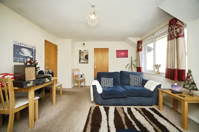Northfield Gardens, Taunton, TA1, photo 2