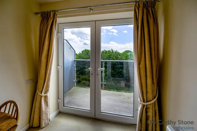 Squirrel Way, Shadwell, LS17, photo 3