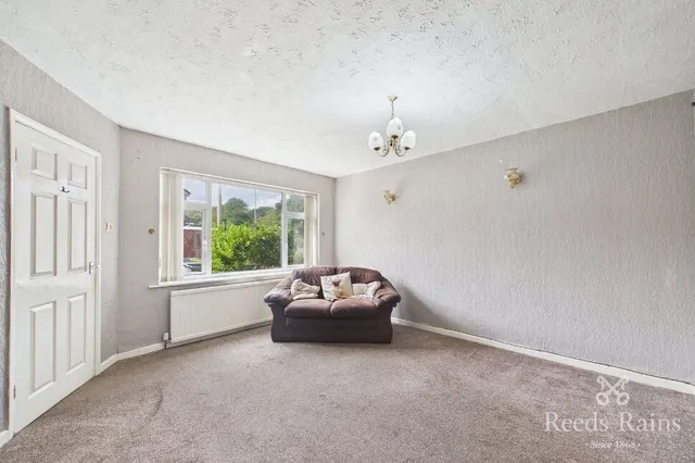 Photo 3 — Fielding Drive, Bramley, South Yorkshire, S66