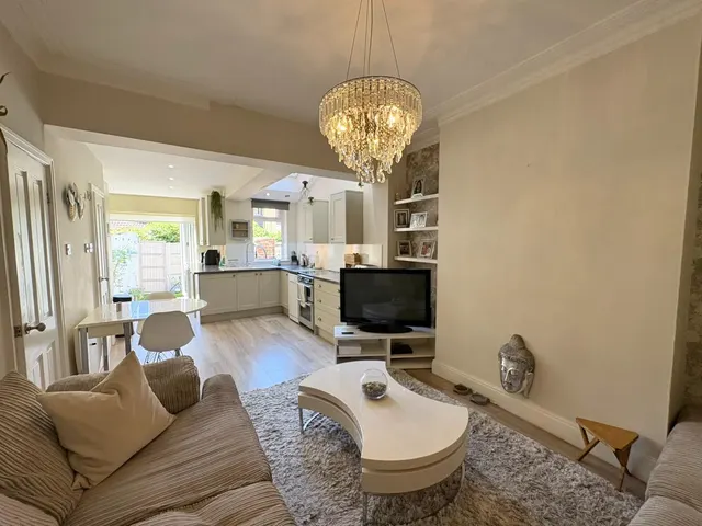 Cleveleys Avenue, Chorlton, M21, photo 3