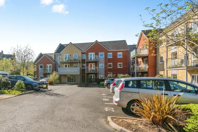 Westmead Lane, Chippenham, photo 1