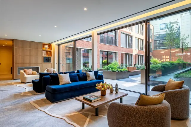 One Carrington Street, Mayfair, W1J, photo 2