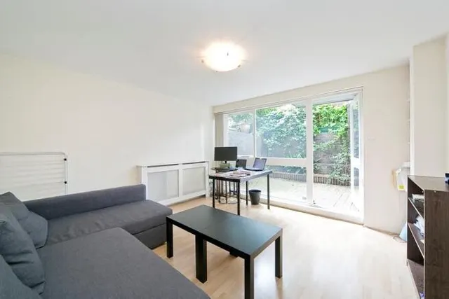 Camden Road, Camden, NW1, photo 1