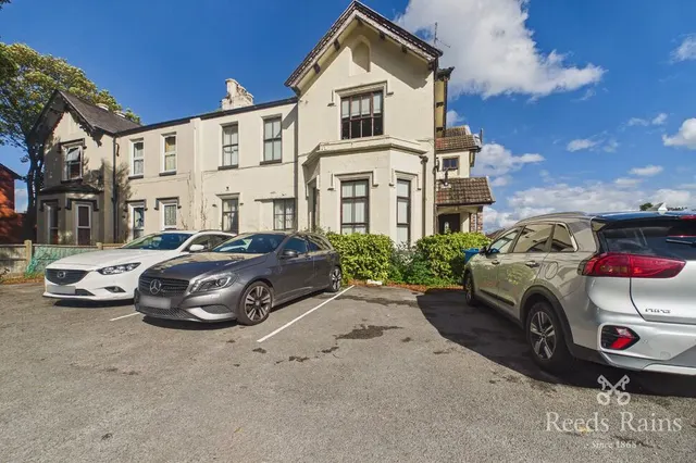 Eaton Road, West Derby, L12, photo 1