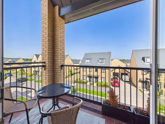 Ellis Grove, Folkestone, CT20, photo 2