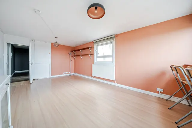Lexden Road, Acton, W3, photo 2