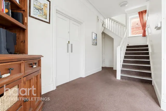 Holyhead Road, CV1, photo 2