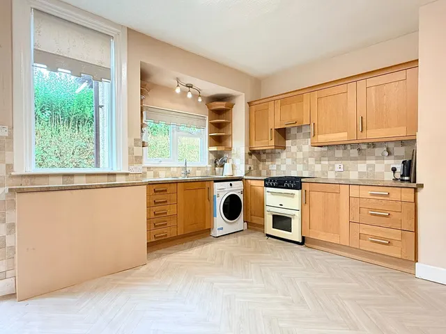 Tree Road, Brampton, CA8, photo 3