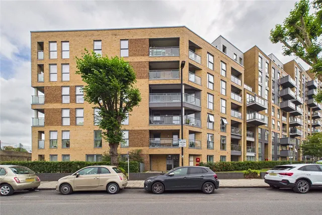 Loughborough Park, London, SW9, photo 2