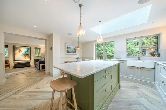 Photo 3 — Moat Lane, Prestwood, HP16