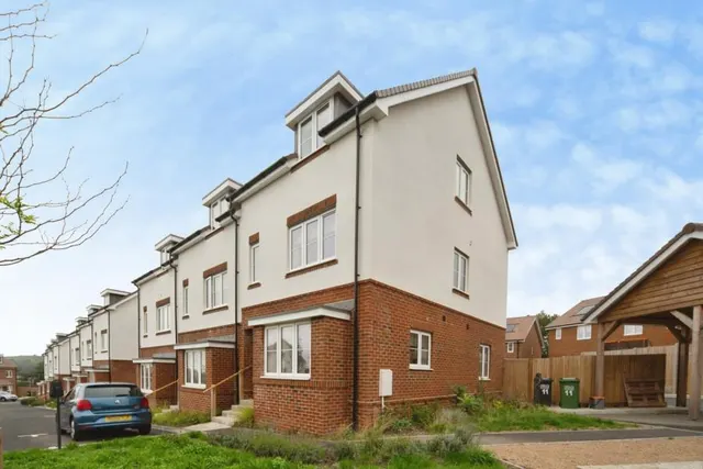 Mason Close, St. Leonards-on-Sea, TN37, photo 1