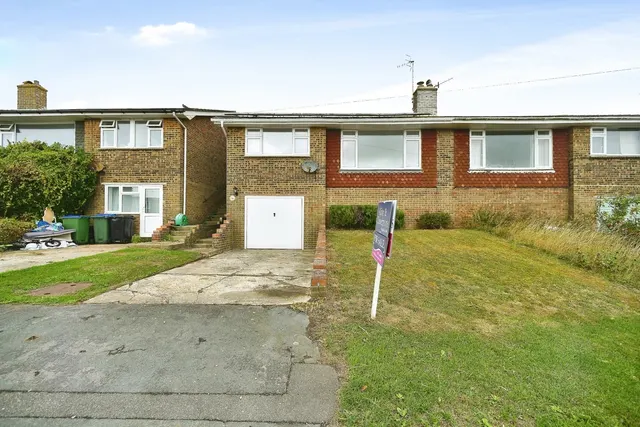Rodmell Avenue, Saltdean, BN2, photo 1