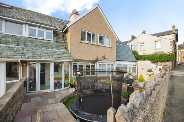 Oakley Road, Heysham, LA3, photo 1