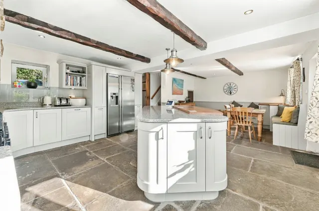 North Row, Shepley, HD8, photo 3