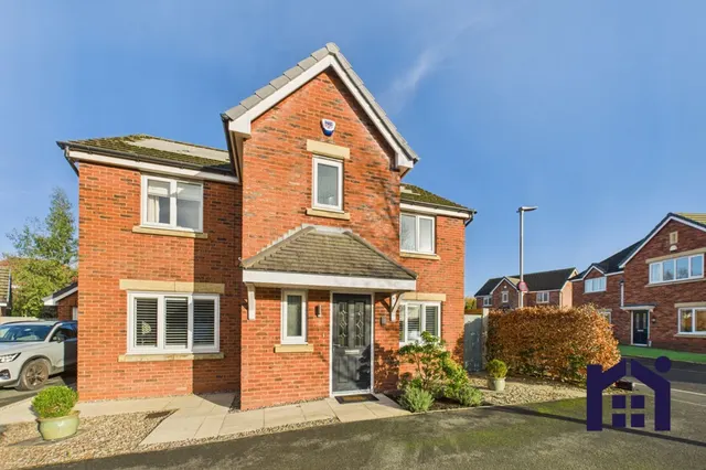 Murray Avenue, Farington Moss, Leyland, PR26 6PY, photo 1