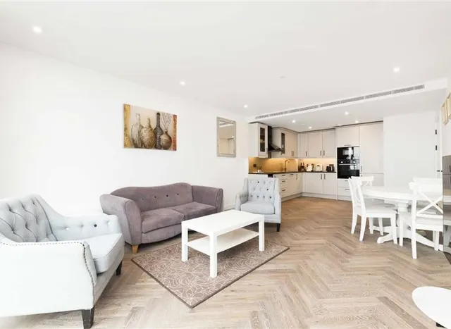 Merino Gardens, Wapping, E1W, photo 2