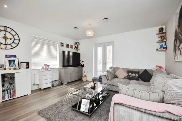 Doughton Road, Kelvedon, CO5, photo 3