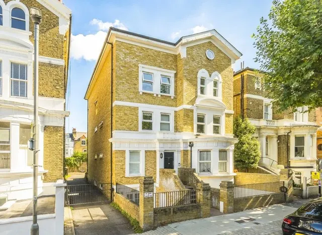 Altenburg Gardens, Battersea, SW11, photo 1