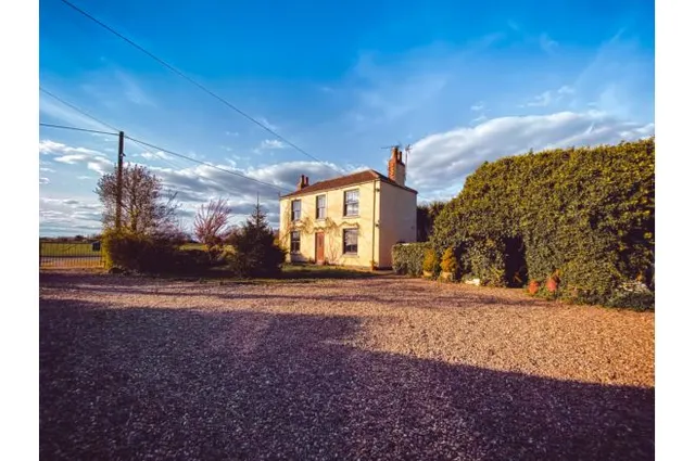 Walkerith Road, East Stockwith, DN21, photo 3