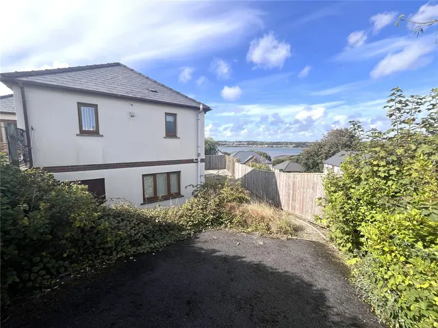 St. Patricks Hill, Llanreath, SA72, photo 3