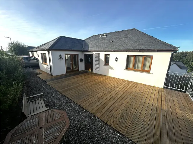 St. Patricks Hill, Llanreath, SA72, photo 2
