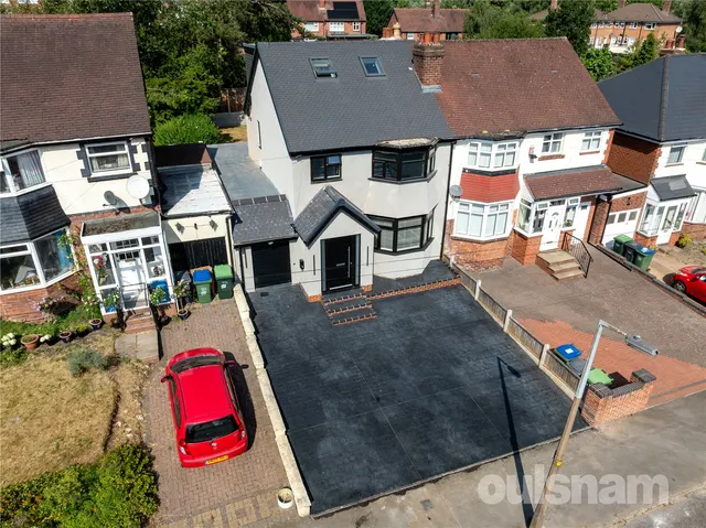 Photo 2 — Woodbourne Road, Bearwood, West Midlands, B67 5NB