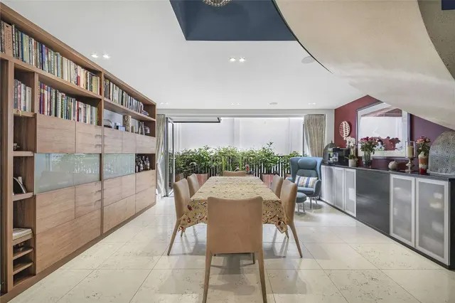Photo 3 — Crabtree Place, Fitzrovia, London, W1T 2AT