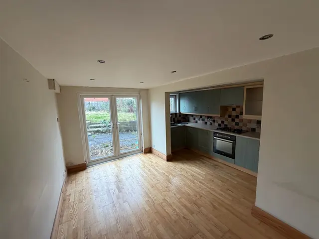 High Street, Normanton, WF6, photo 3