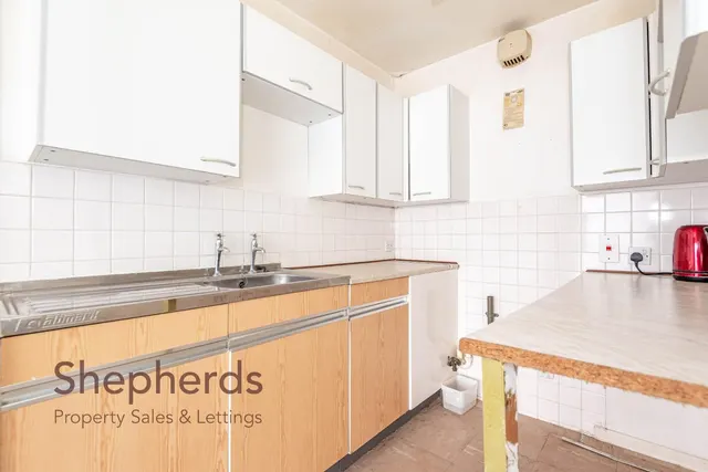 Berners Way, Broxbourne, EN10, photo 3