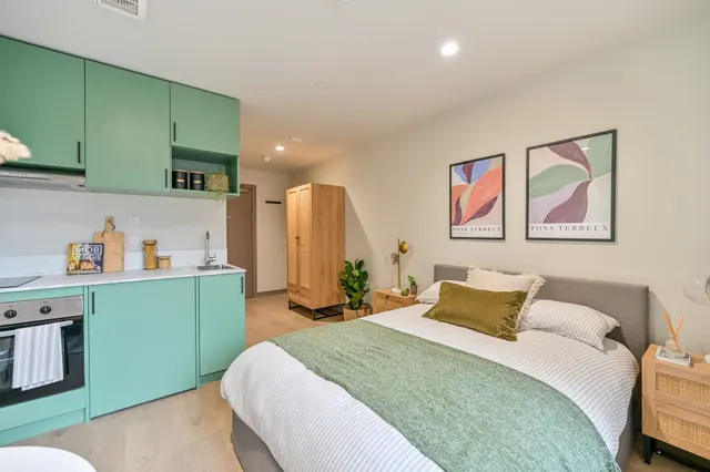 Photo 2 — Flat 44, Liberty House, Feltham